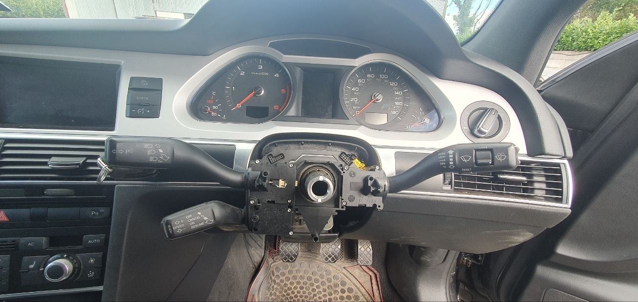 Kinnegad MOTORS workshop