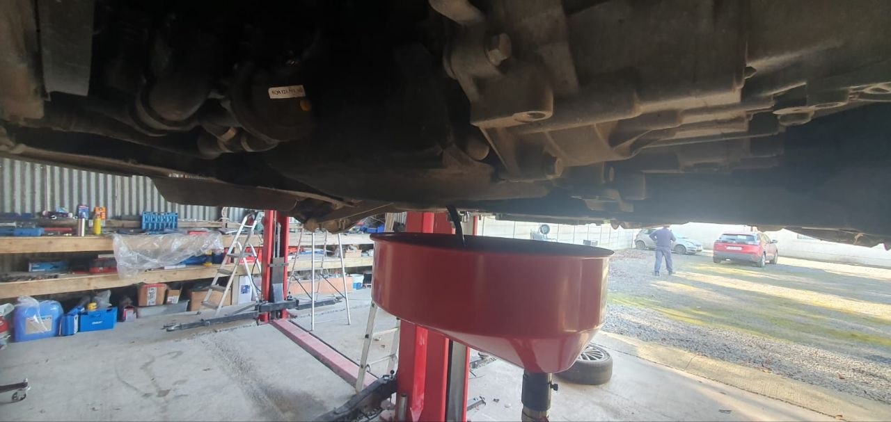 Kinnegad MOTORS workshop